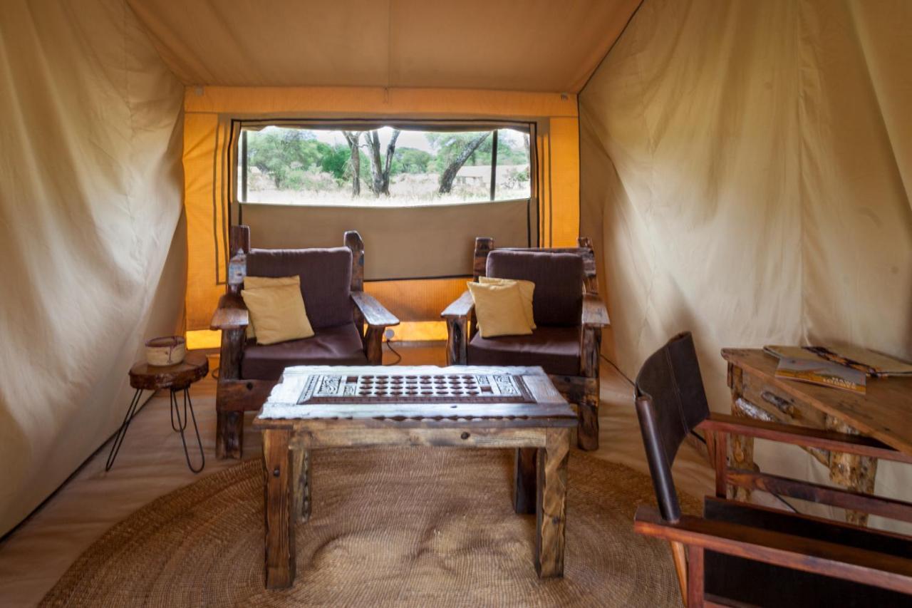 Baobab Tented Camp Kwa Kuchinia Экстерьер фото