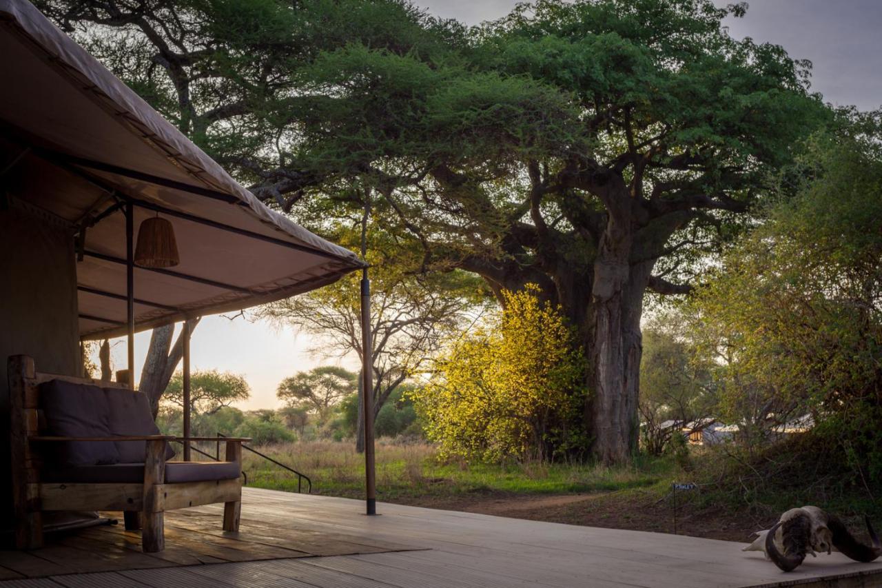 Baobab Tented Camp Kwa Kuchinia Экстерьер фото